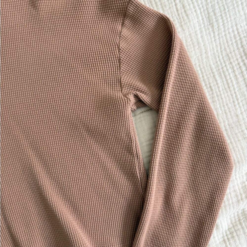 Reformation Women's Half-Zip Ribbed Pullover Top Slight Cropped Fit- Taupe - Picture 4 of 5